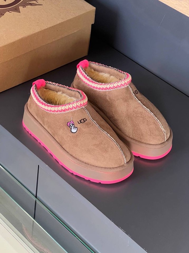 UGG Yeni Sezon Ayakkabı - Görsel 4