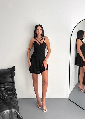 Siyah Straplez  Önü Çapraz Mini Elbise - Görsel 4