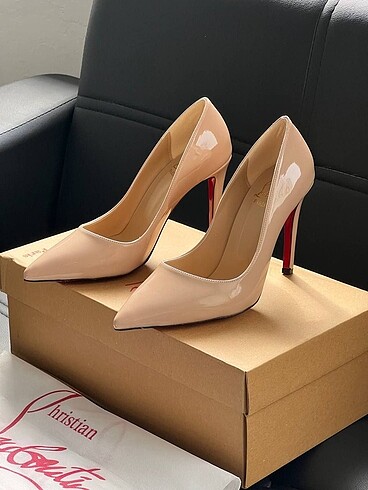 Christian Louboutin 36/40 Krem/Siyah