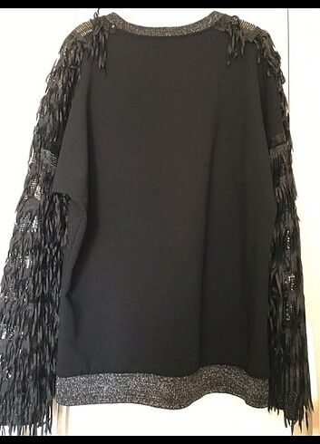 Kolları püsküllü sweat