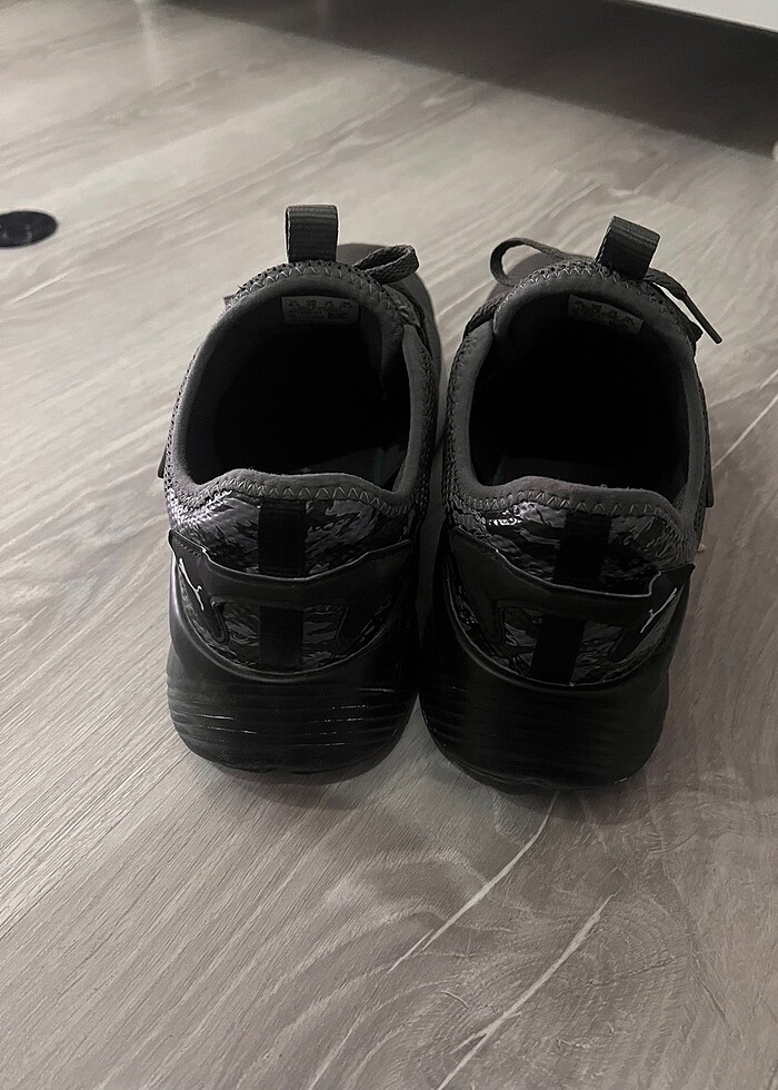 Puma spor ayakkabı - Görsel 3