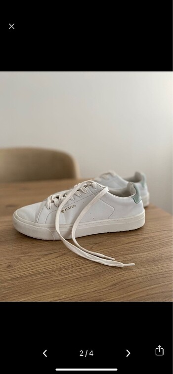 Pull and Bear Pull and bear beyaz sneaker