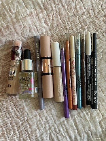 Maybelline Orjinal makyaj malzemeleri gratisten aldım