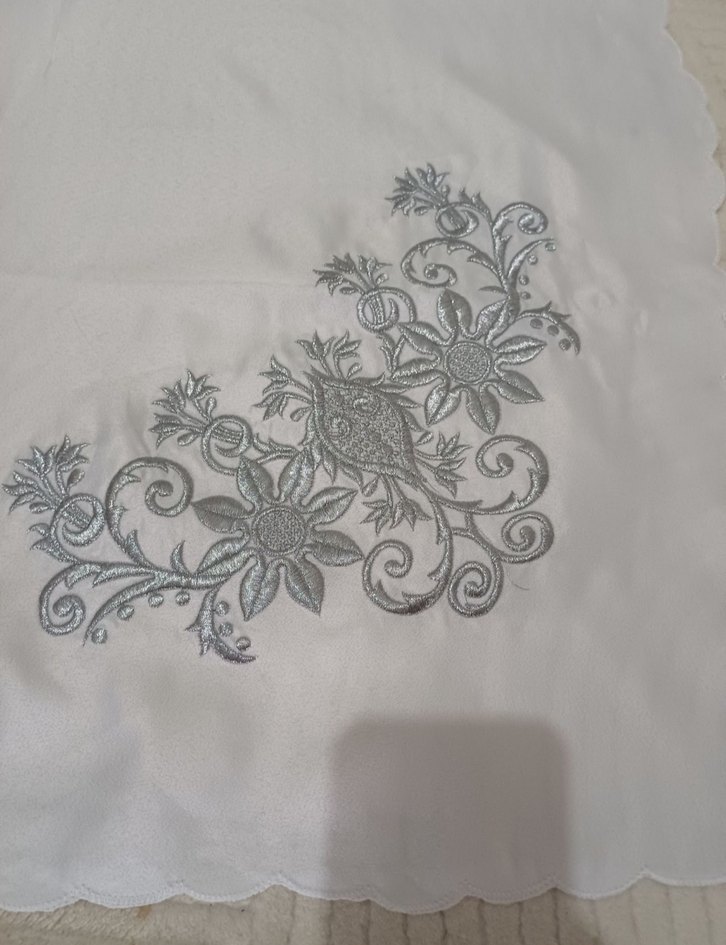 gümüş gri renkli  nakışlı işlemeli bohça 98*92 - Görsel 3