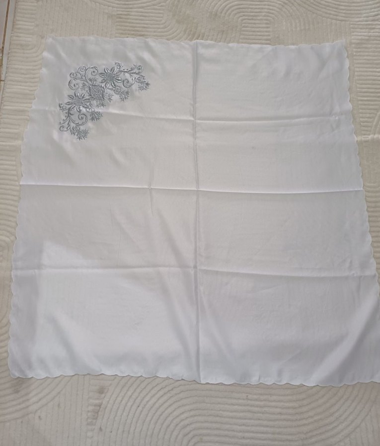 gümüş gri renkli  nakışlı işlemeli bohça 98*92 - Görsel 4