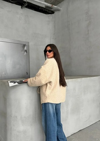 Diğer V Yaka Bej Midi Kadın Kaban