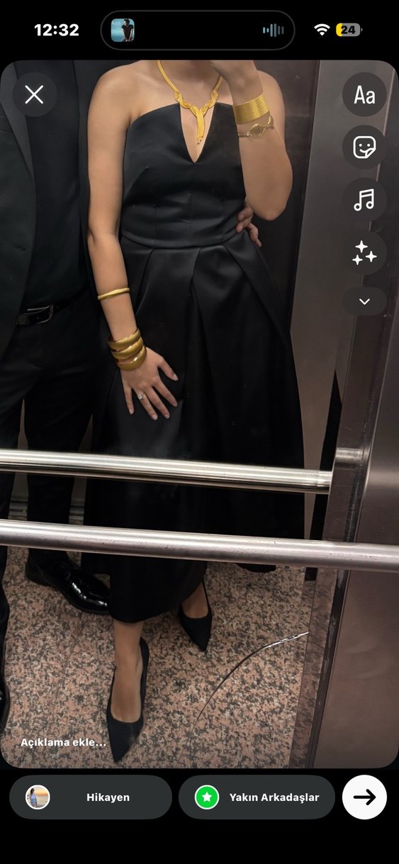 Siyah V Yaka Drapeli Uzun abiye - Görsel 2