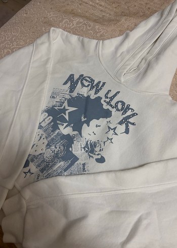 Beyaz Kapüşonlu Kadın Sweatshirt - Görsel 2