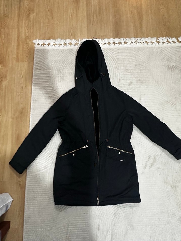 Siyah Kapüşonlu çift taraflı zara Kadın Mont - Görsel 2