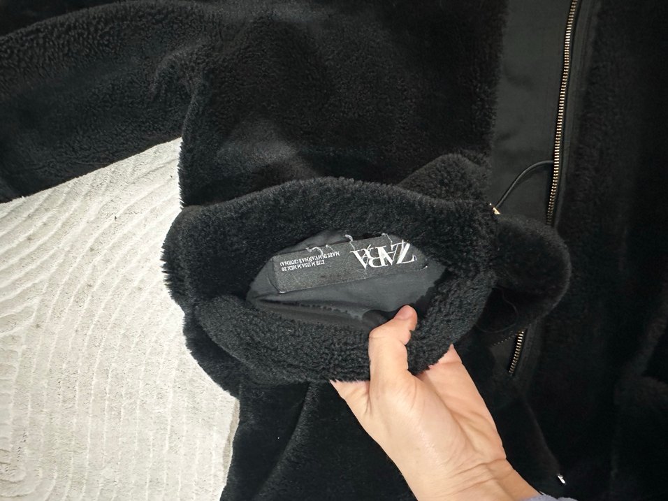 Siyah Kapüşonlu çift taraflı zara Kadın Mont - Görsel 5