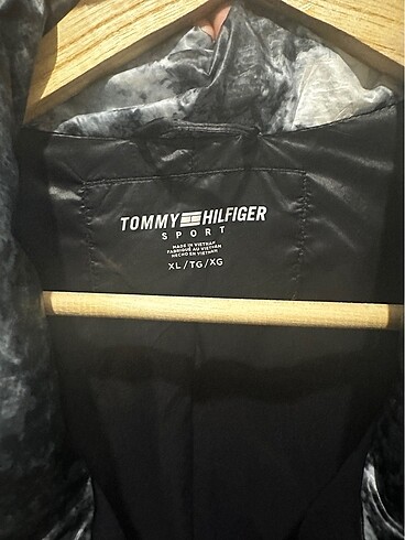 xl Beden Tommy Hilfiger Mont
