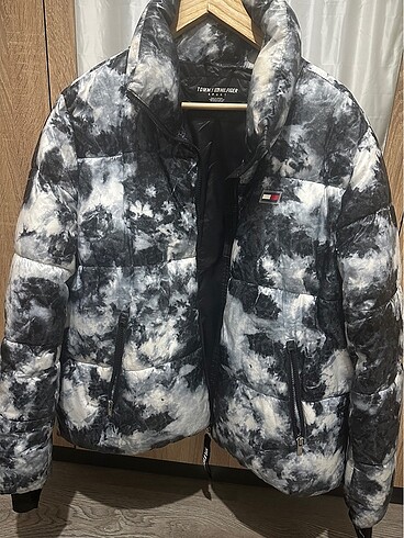 Tommy Hilfiger Mont
