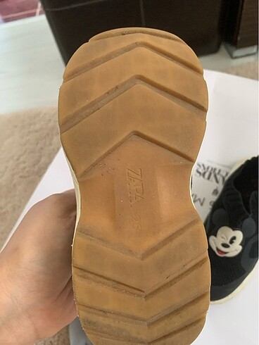 25 Beden siyah Renk Zara 25 no