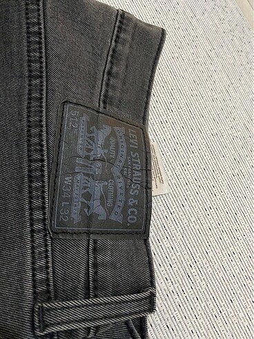 34 Beden Levis 512 kot pantolon slim