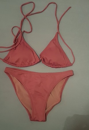 pudra bikini