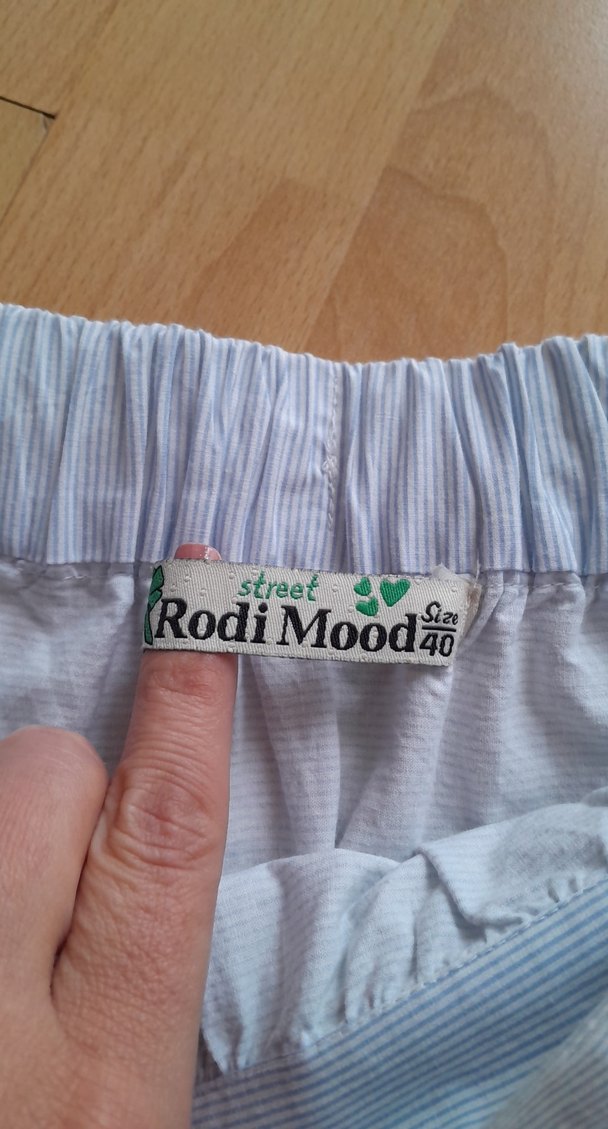 Kısa Etek - Görsel 3