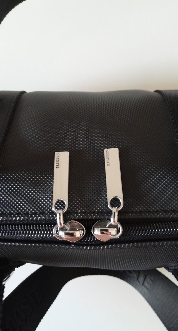 Lacoste kol çantası - Görsel 3