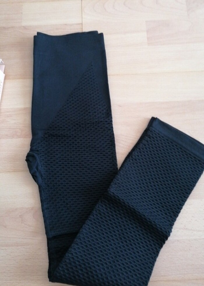 Siyah Tayt - Görsel 4