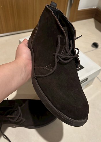 Kahverengi Süet Bağcıklı Erkek Bot - Görsel 4
