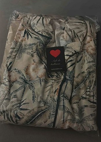 Bej Desenli Kadın Midi Pijama Takımı - Görsel 3