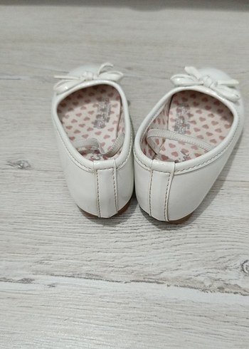 Kız Çocuk Beyaz Fiyonklu Babet Ayakkabı - Görsel 3