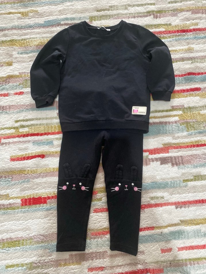 Kız Çocuk Siyah Sweatshirt ve Tayt Takımı - Görsel 2