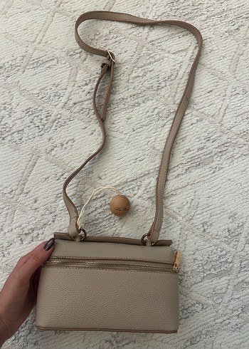 Loro Piana Bej Minimalist Omuz Cantasi