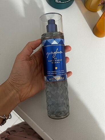 Bath & body works vücut spreyi