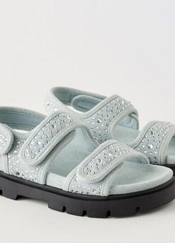 36 Beden Zara denim taşlı sandalet 36