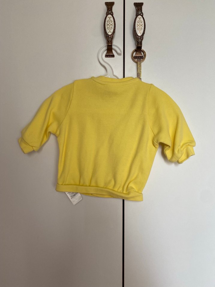 Sarı Düğmeli Kız Çocuk Hırka - Görsel 3