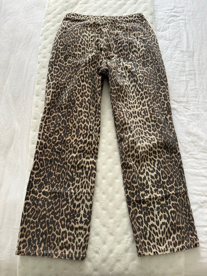 Leopar Jean   - Görsel 2