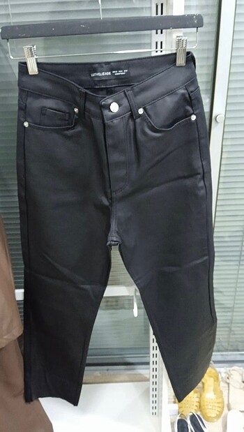 Mumlu deri pantolon