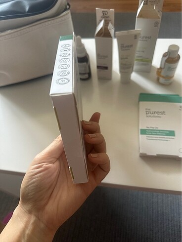 The purest solutions çantası ve beş ürün - Görsel 9