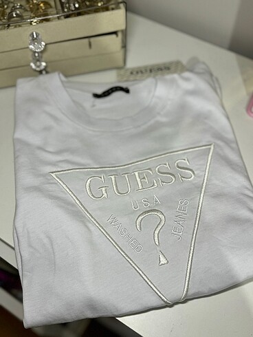Guess Marka tişört