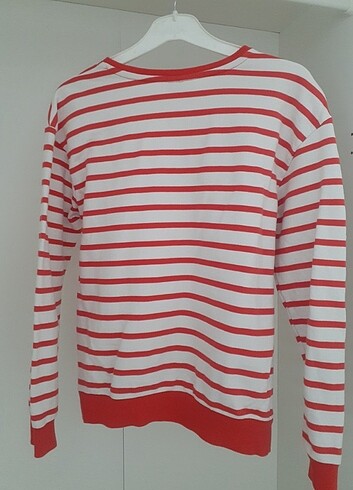 11-12 Yaş Beden Lc waikiki sweatshirt