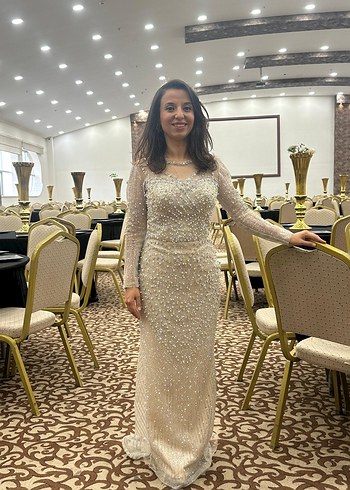 Diğer Boncuk İşlemeli Bej Uzun Kollu Nişan Elbisesi