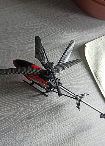  Mini helikopter oyuncak 