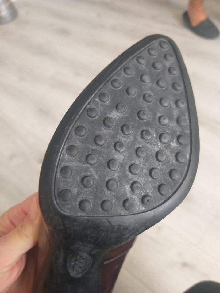 TOD'S Kahverengi Deri Tokalı Klasik Topuklu Ayakkabı - Görsel 5