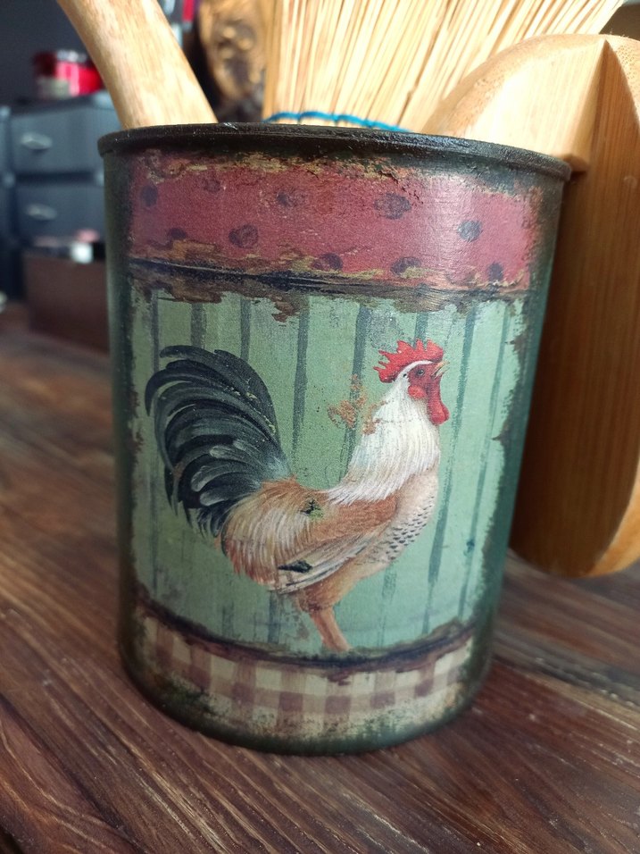 Ahşap Mutfak Fırçaları ve teneke kutu - Görsel 2