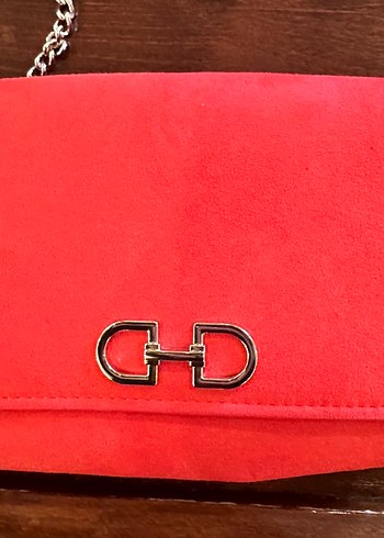 Narçiçeği Zincir Detaylı Süet Kadın Çanta - Görsel 2