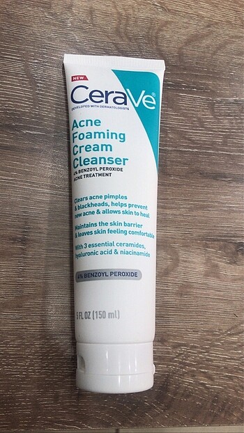 CeraVe Yüz Temizleme Köpüğü