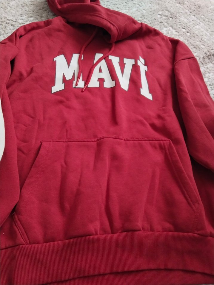 Kırmızı Kapüşonlu Nakışlı Kadın Sweatshi - Görsel 3