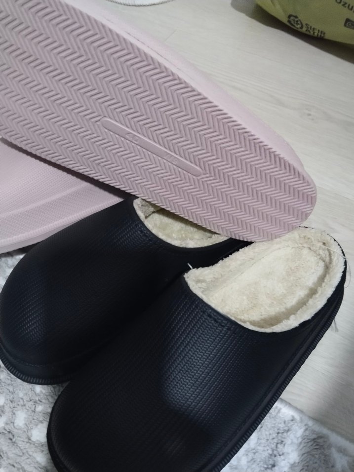 Peluş Detaylı Pembe Kadın Terlik  adet fiyatı  39 40 numara - Görsel 4