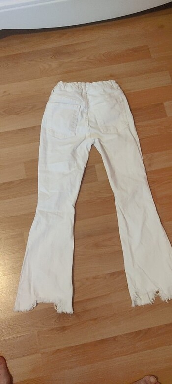 10 Yaş Beden Zara beyaz pantolon 