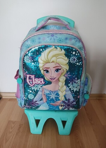  Disney Elsa orjinal okul çantası,beslenme hediyesi 