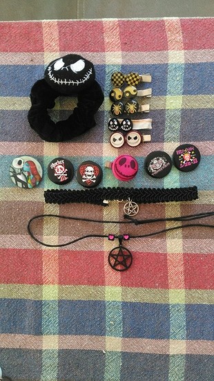 Pentagram kolye, choker, jackli rozet, jackli toka