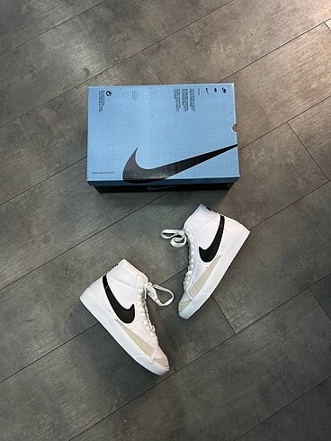 Diğer NIKE BLAZER MID7