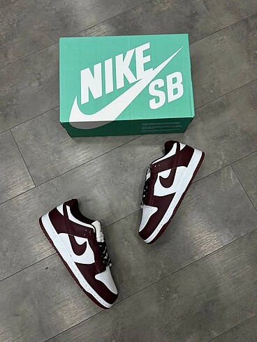 40 Beden NIKE SB DUNK
