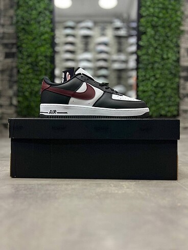 NIKE AIR FORCE AFK1