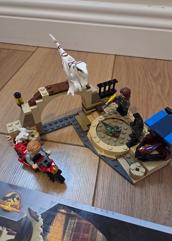 LEGO Jurassic World Atrociraptor - Görsel 3